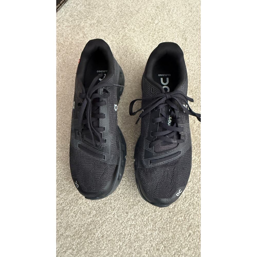 On Cloudgo Women's Running Shoes – Black/Eclipse – Size 8 👟☁️